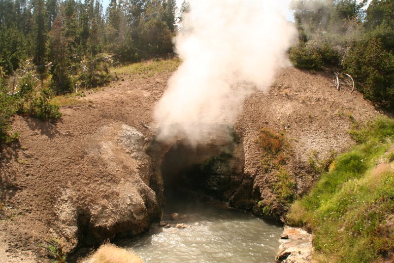 Trip (155).JPG - Dragon's Mouth Spring